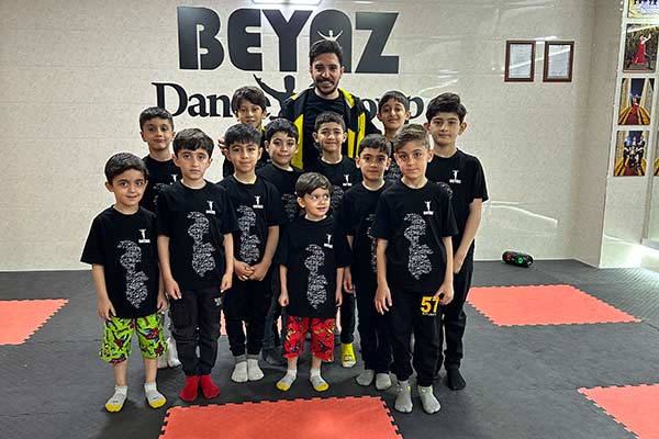 آموزش رقص اذری برای کودکان