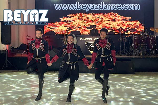 اجرای رقص آذری